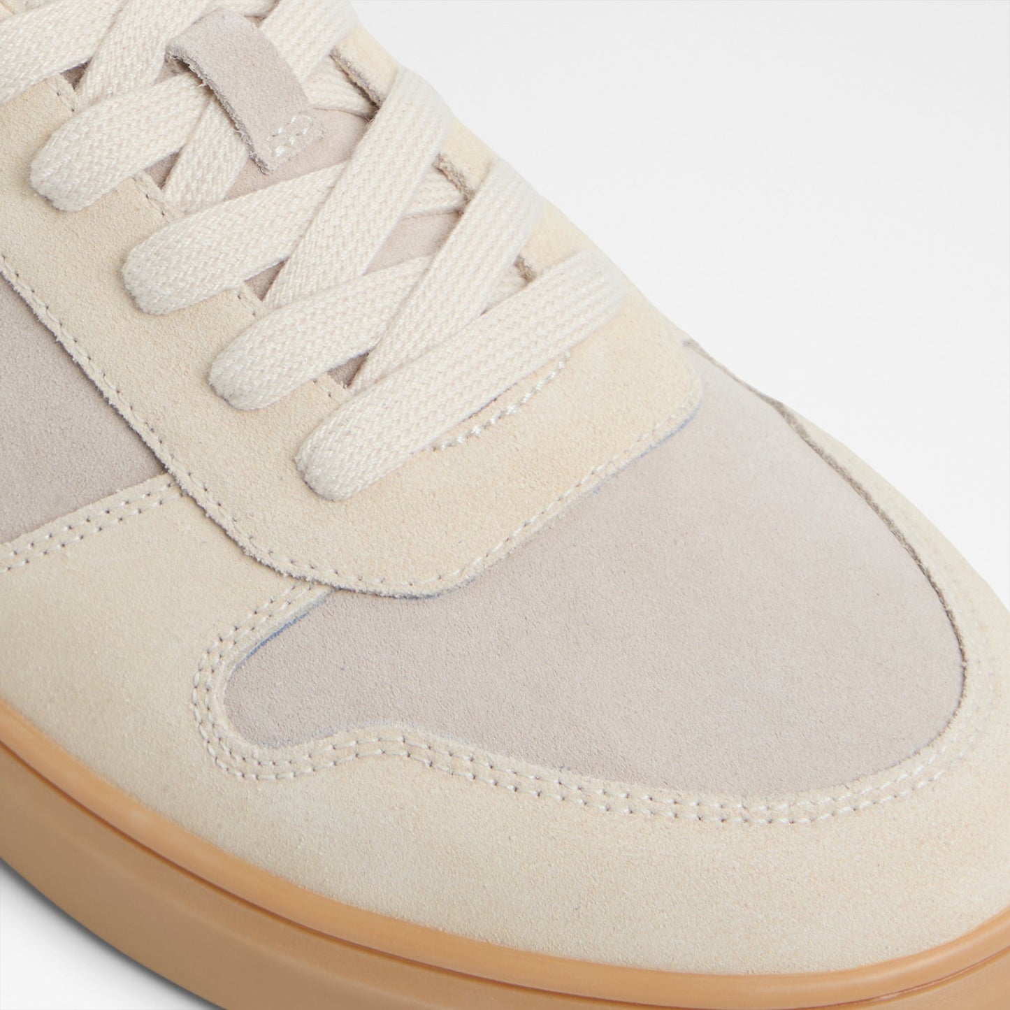 Retrosneaker