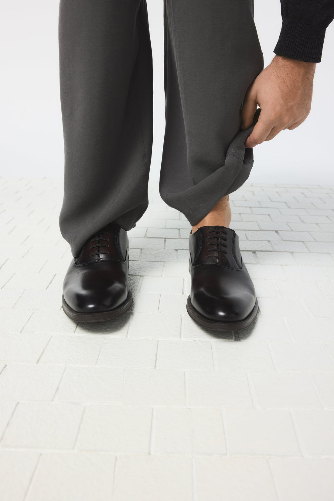 What shoes should groom's wear to their wedding in 2026?