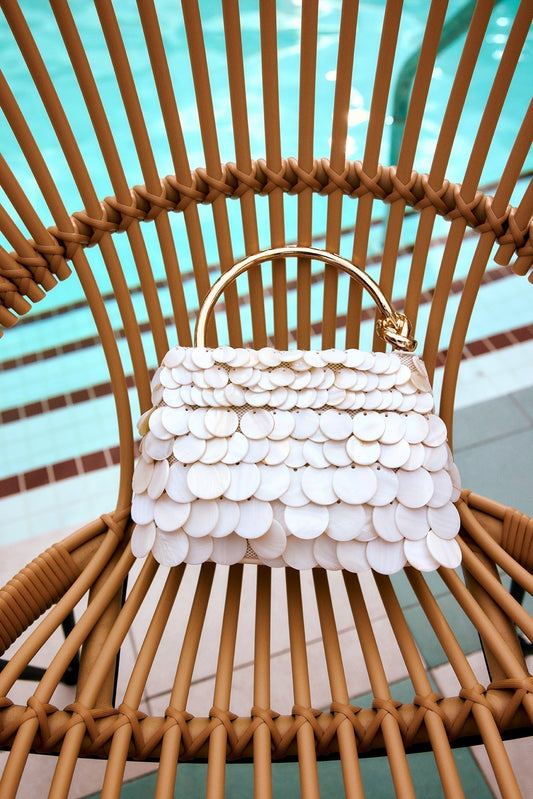 What bags to pick for your summer outfits