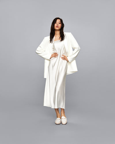 Women’s Loafers: Timeless Footwear for Any Season