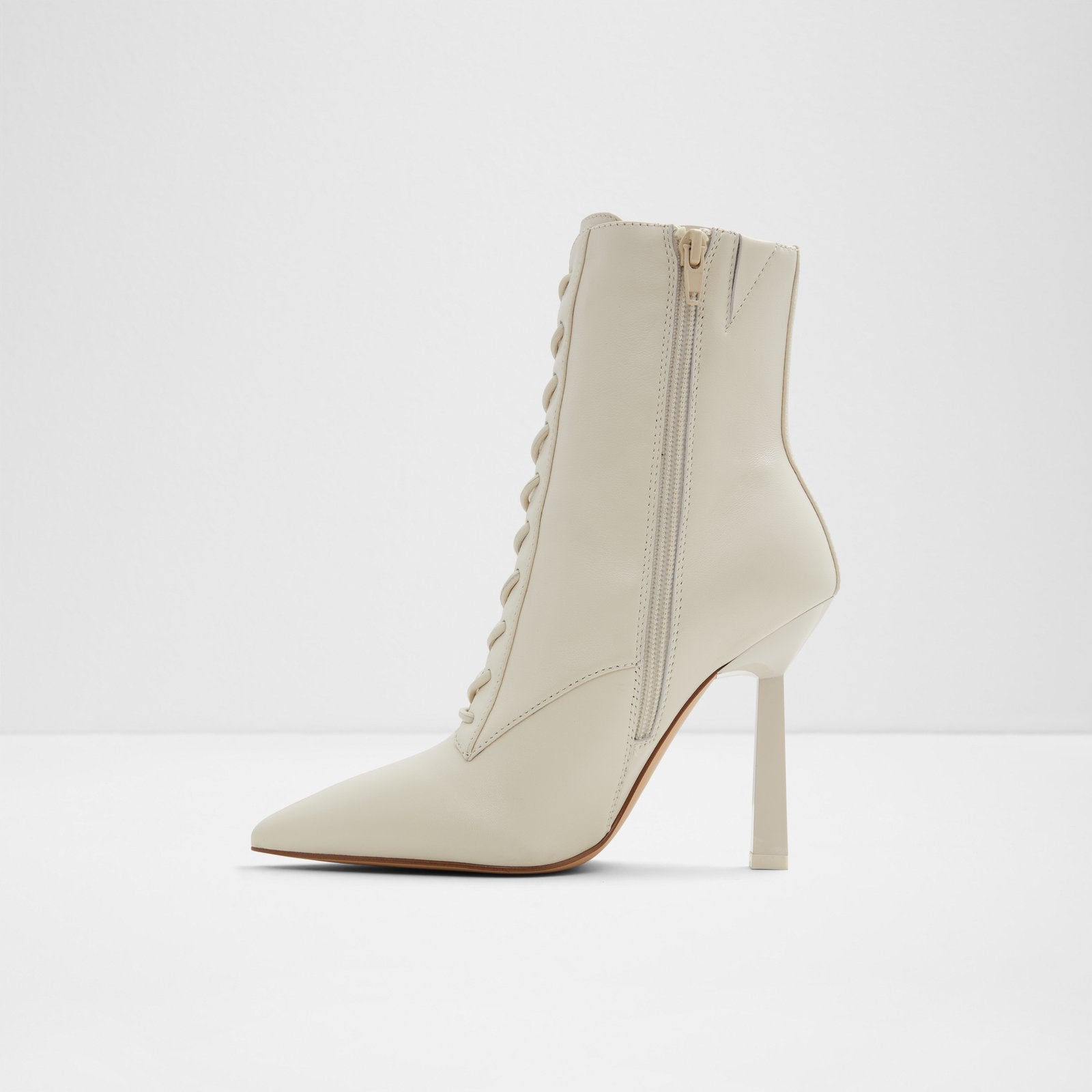 Began – ALDO Shoes UK
