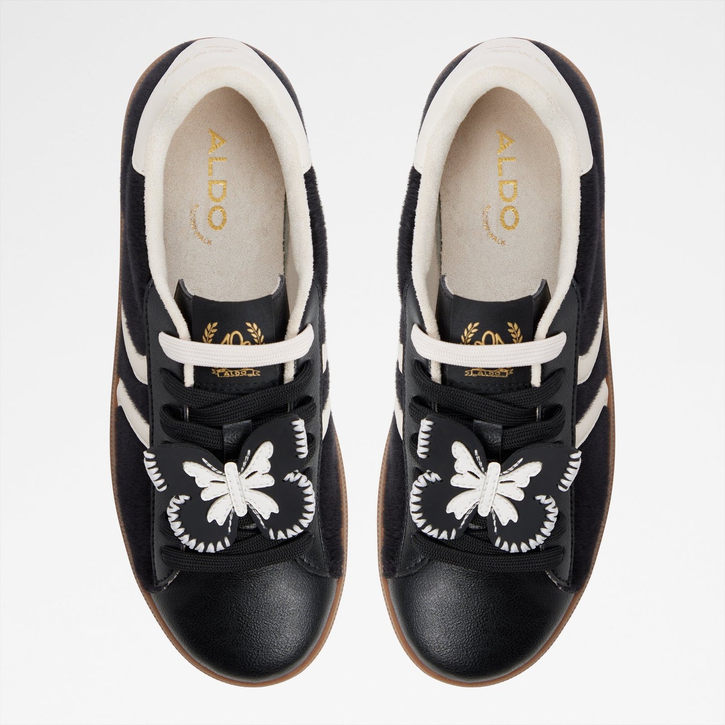 Chicsneaker2