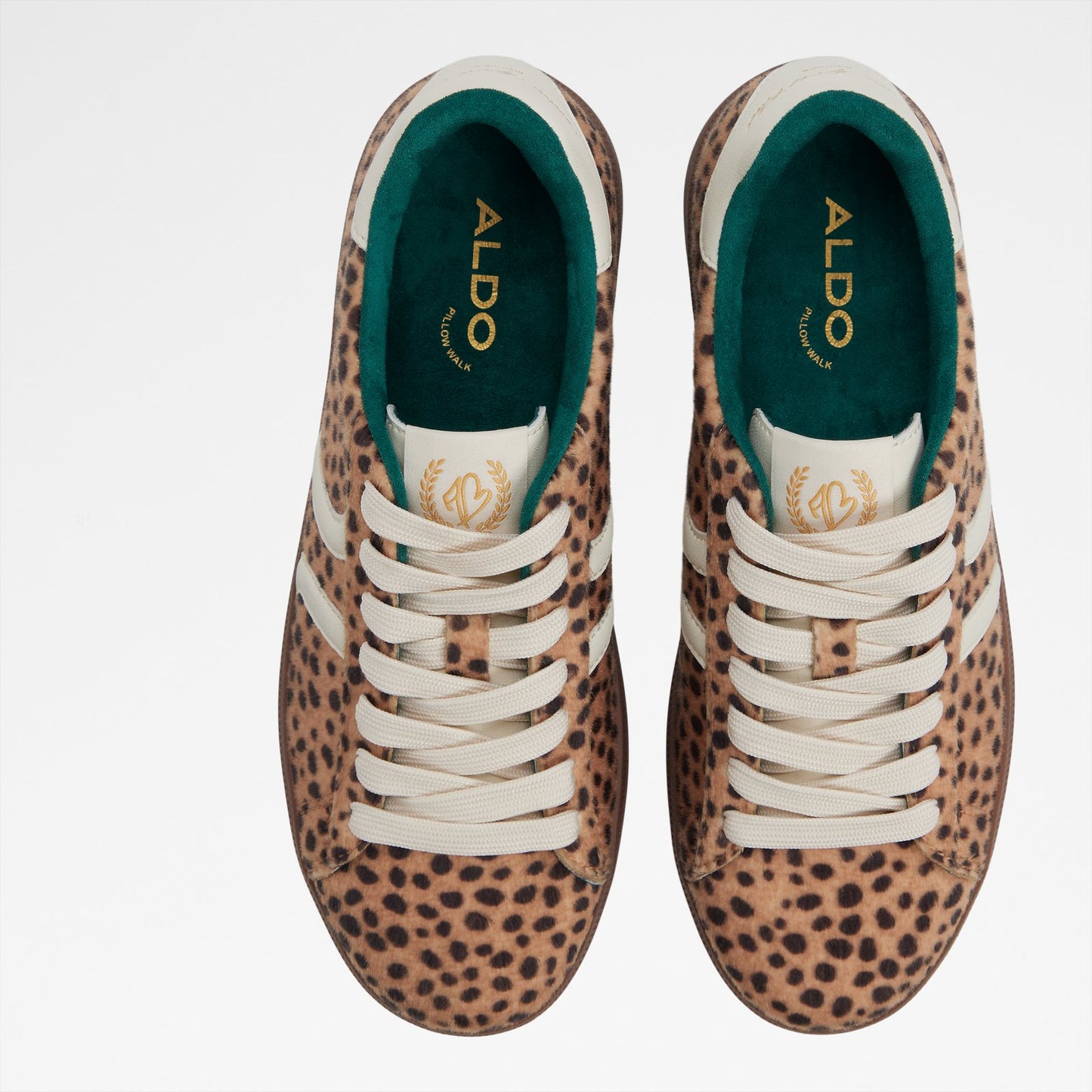 Chicsneaker2