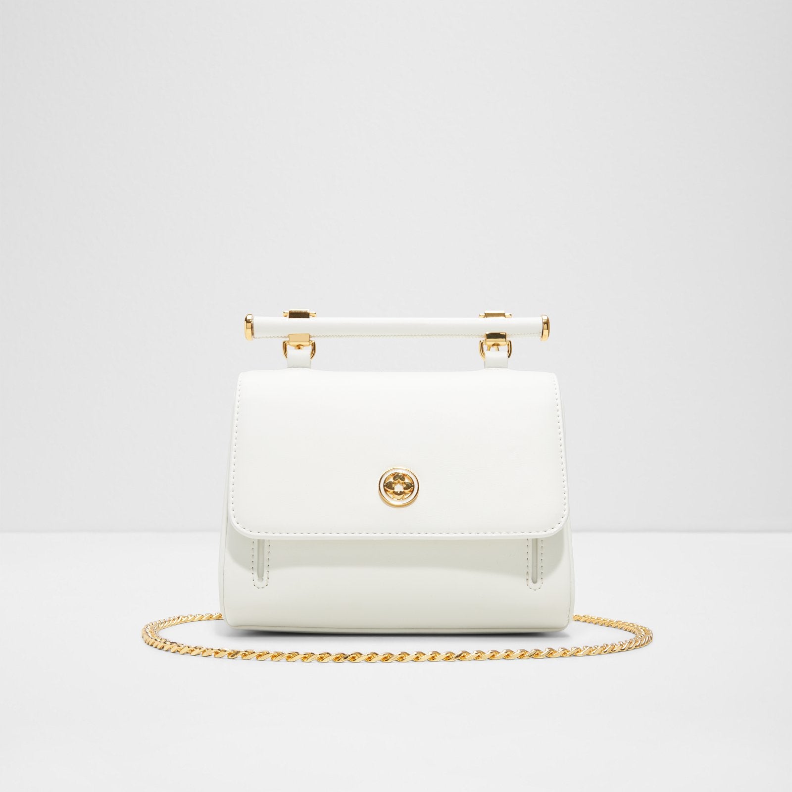 cocktailchic_white_100-002-