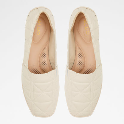 Aldo Women's Slip Ons Quilten White