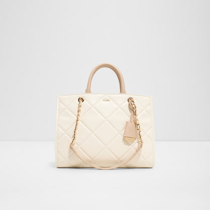 Raeyna