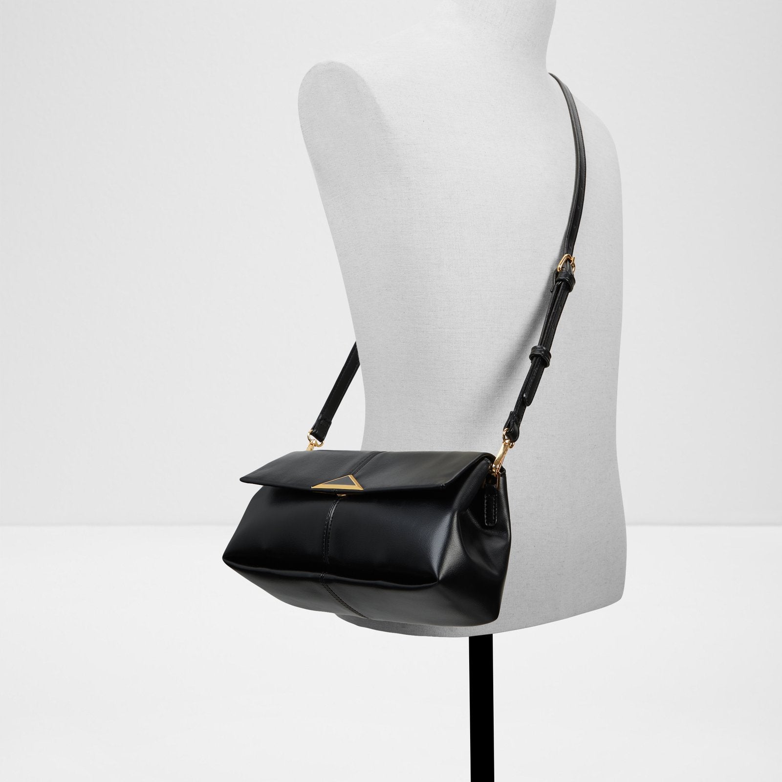 Sadiebag - Women's Black Shoulder Bag – ALDO Shoes UK