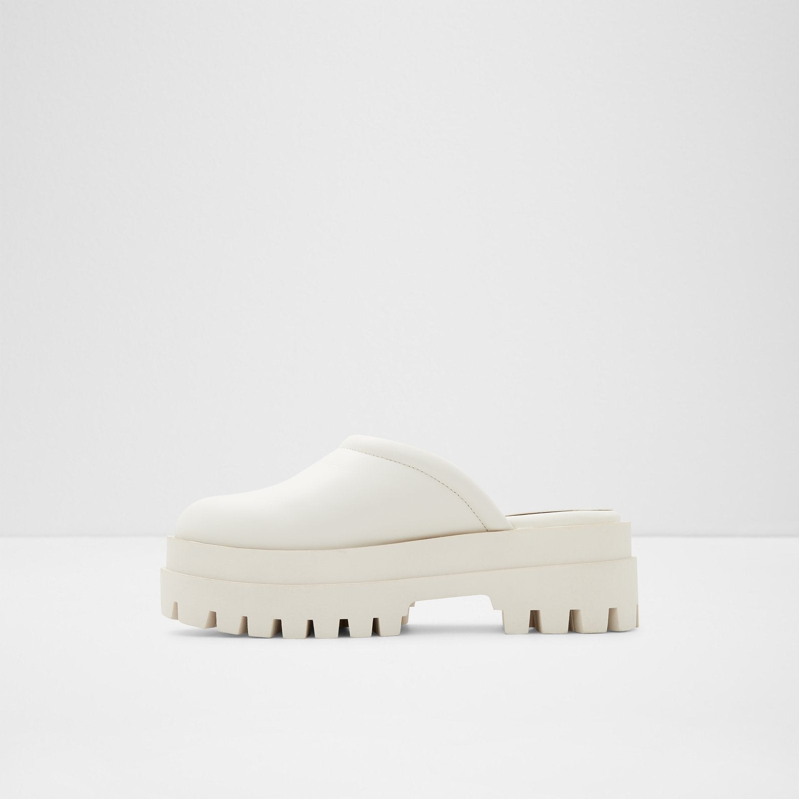 Mule cheap shoes white