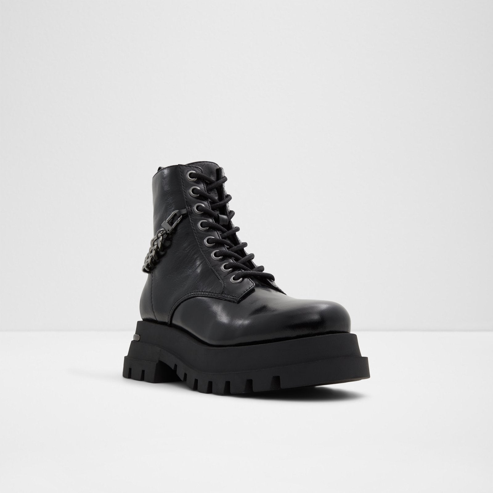 Cheap combat boots 2025 near me